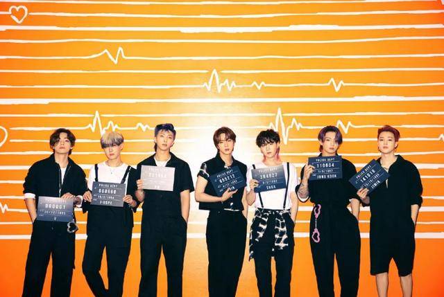 组合stray kids时隔9个月以8人完整体回归