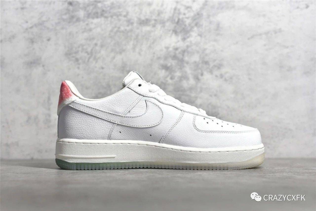 耐克空军一号粉白寿桃 nike air force 1 prm gotem 运动鞋