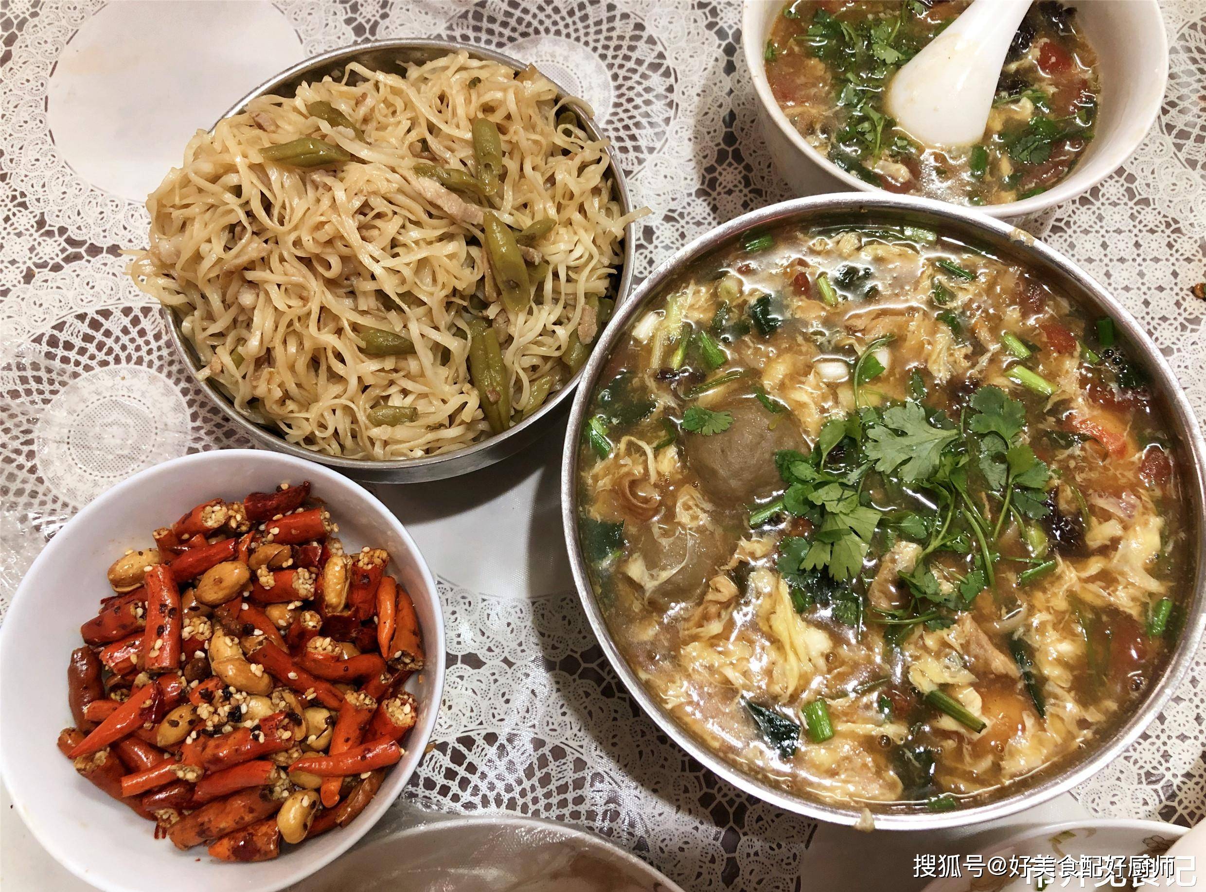 河南6口之家一周的午餐,家常菜不精致但好吃,老人也尽心尽力了