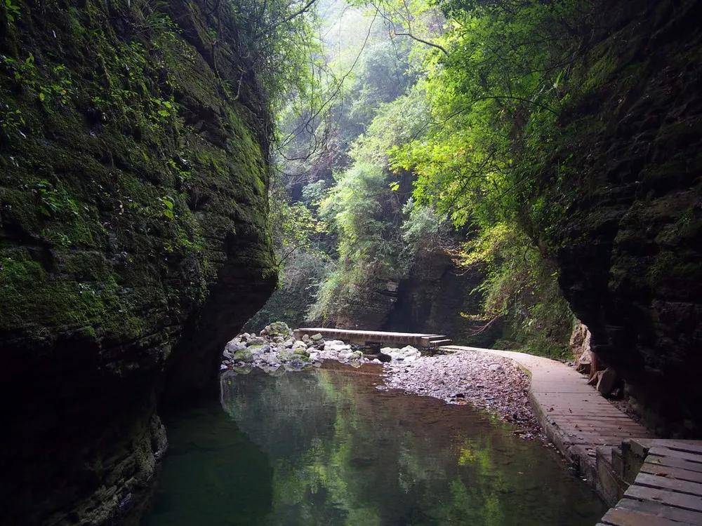 夏日避暑攻略四川广元鼓城山七里峡景区