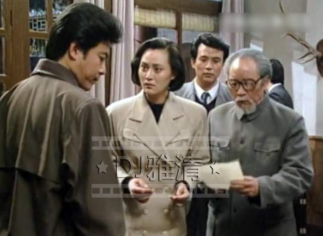 《皇城根儿》29年,十位主演今昔对比,那时肖雄又美又飒,王志文还是小