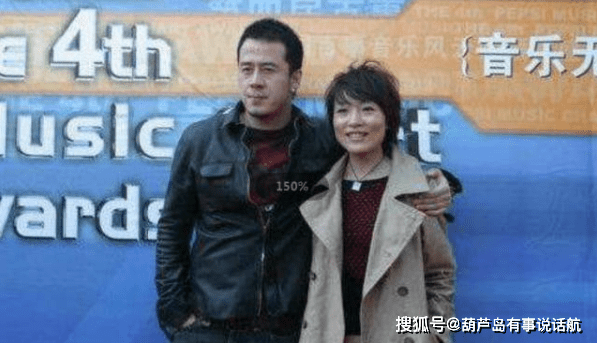 原创杨坤的感情生活,是一个谜,48岁的他依然独行,他为何不结婚?