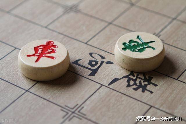 原创象棋的来源?象能走田,却因为别腿在中而寸步难移的原因是什么?