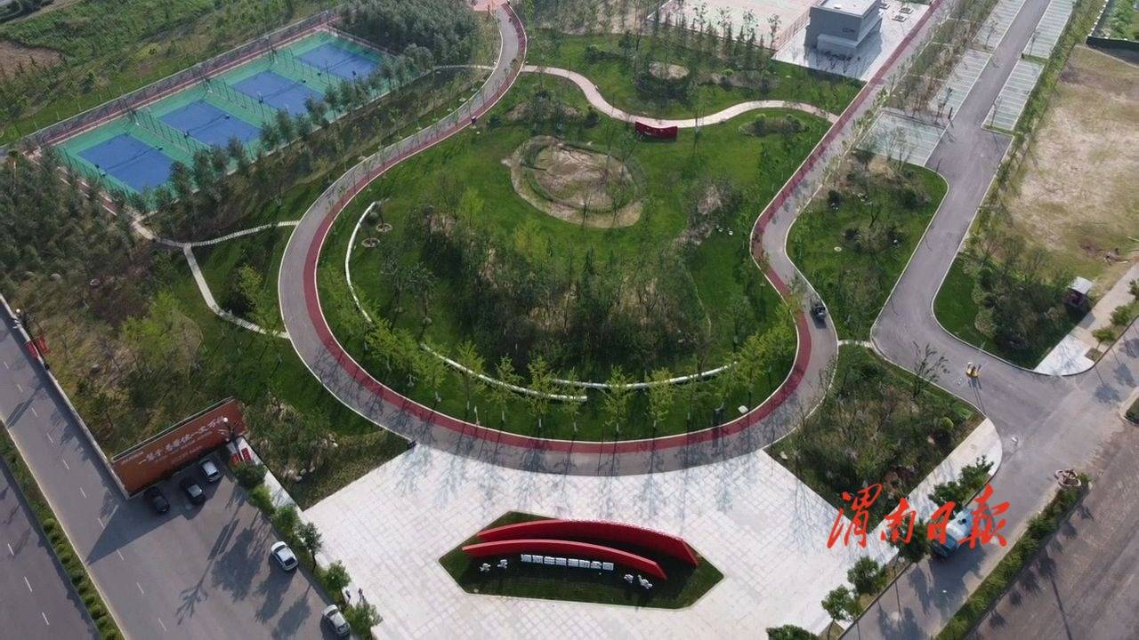 据了解,渭河生态运动公园项目是渭河全民健身长廊渭南城区段的重要