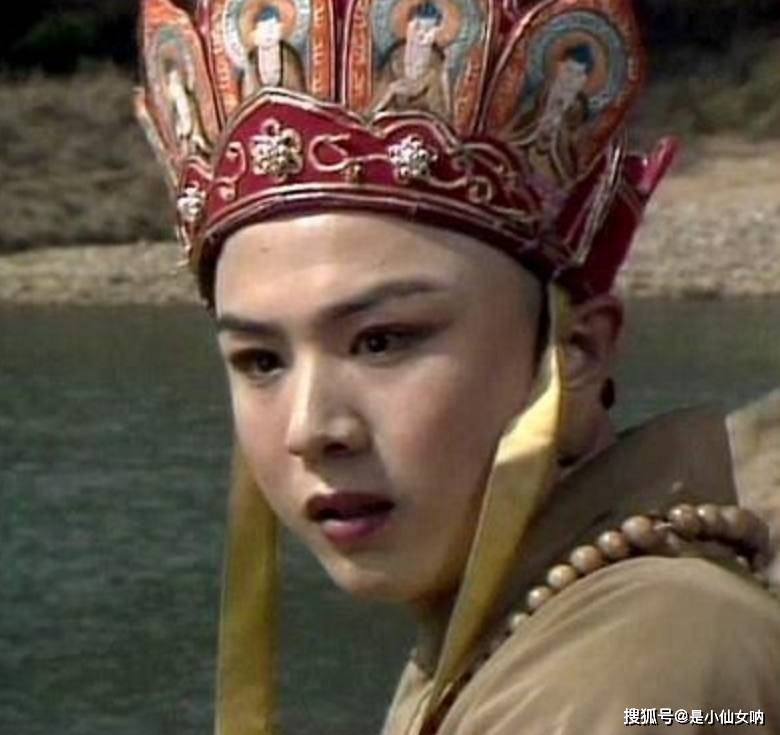 虽然当时的徐少华年纪很小,但是他表演的出神入化,将人物的感情情绪