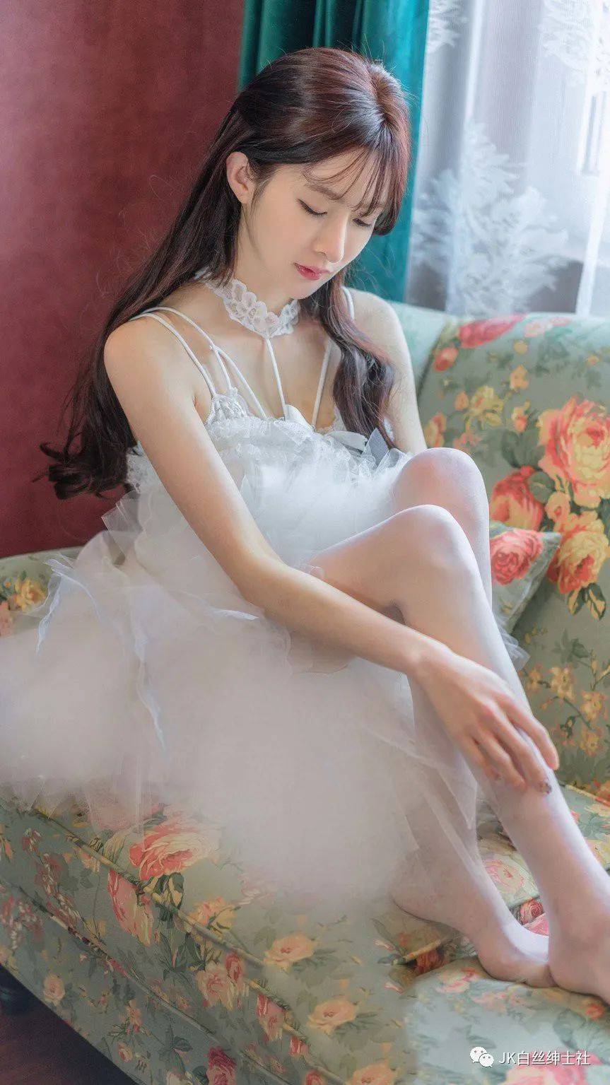 少女写真:唯美纯白系的王阿姨_王羽杉