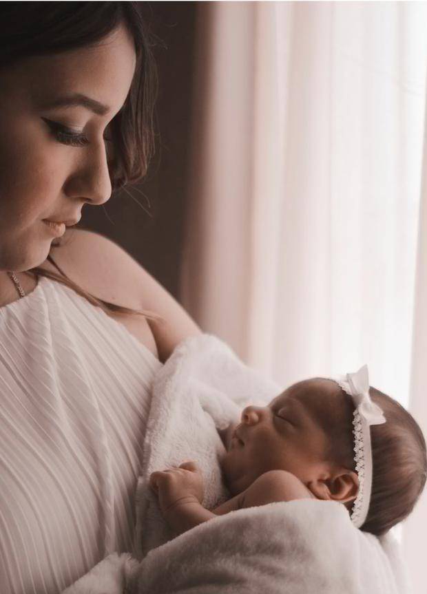 原创医生道出实情:涨奶,溢奶,多余的母乳怎么处理?可以给丈夫喝吗?