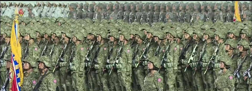 不再土气朝鲜人民军5款新数码迷彩首亮相时髦值不输星空迷彩