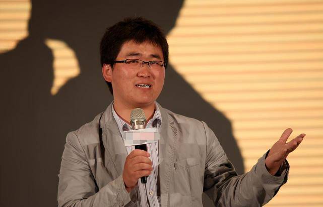 原创青岛饺子事件尘埃落定!姜涛拒绝公开道歉,却被网友给骂哭了