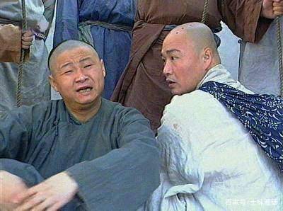 而三德子和法印的扮演者赵亮,候堃,却在事业蒸蒸日上的时候隐退,如今