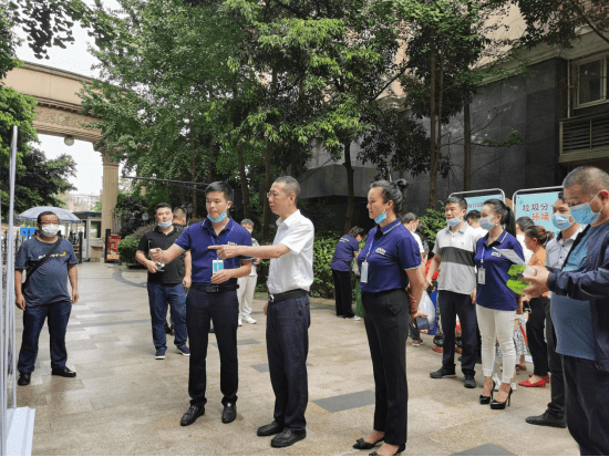 近日,由四川蓝色联合环保科技有限公司主办,成都市武侯区红牌楼社区