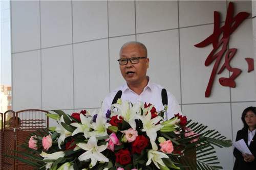 "扬帆起航再出发 砥砺奋进新征程" 公主岭一中举行2021—2022学年度