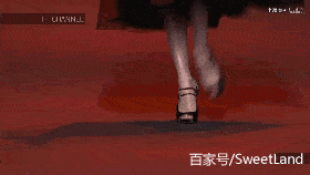 小kk:眼神要犀利,脚步要轻盈,动作要妩媚