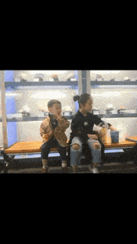 搞笑gif趣图:要不是我没对手了,会来当裁判!