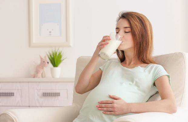 孕婦喝牛奶好處多,但這幾類孕婦不建議喝,喝多了對身體造成傷害
