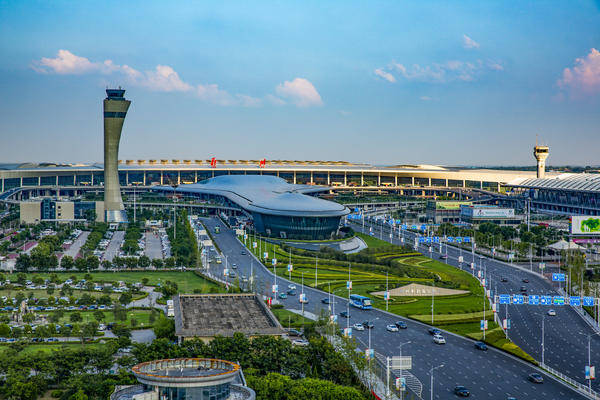 郑州航空港:2025年gdp将达2000亿元 建成区面积将达130平方公里