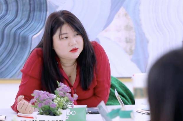 原创杨天真拍写真,自称是"灵活的胖子",这是真的要出道了?