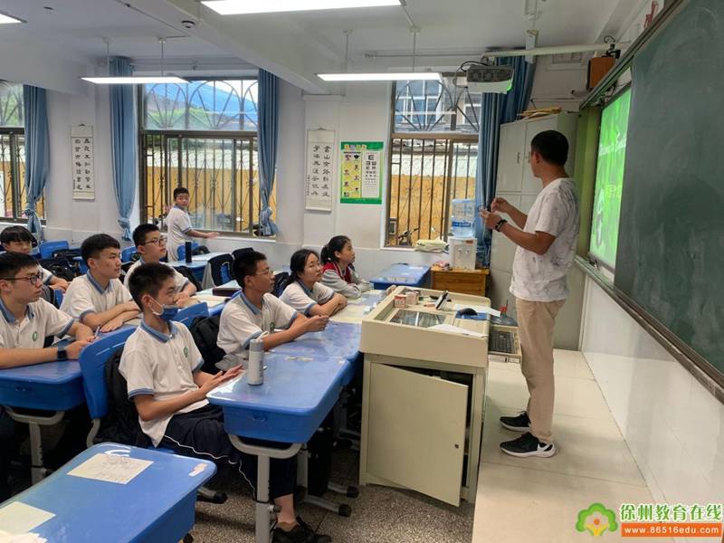 徐州十中延时社团课精彩纷呈