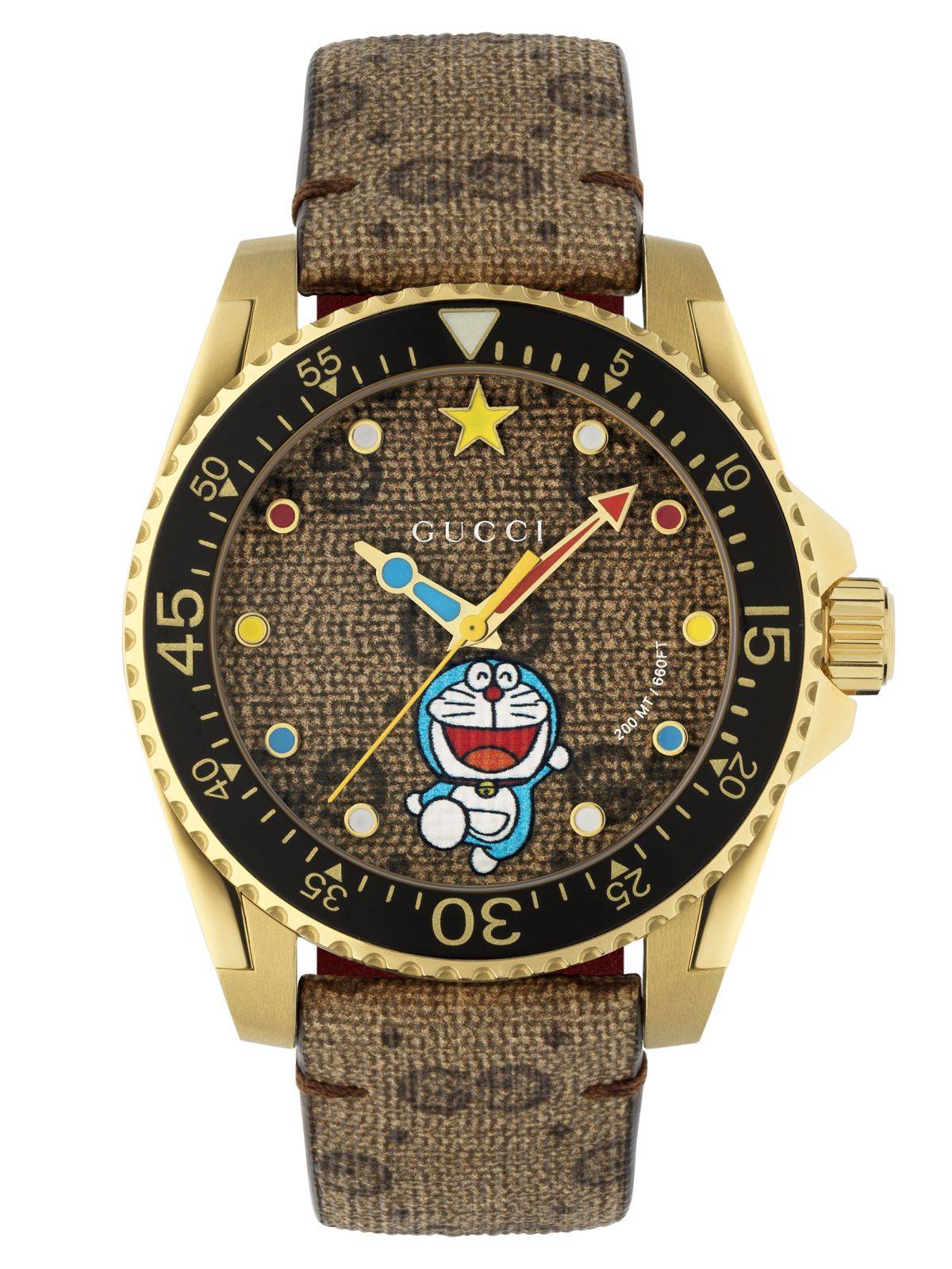 古驰2021新年doraemon gucci联名系列中,哆啦a梦不仅以其经典的