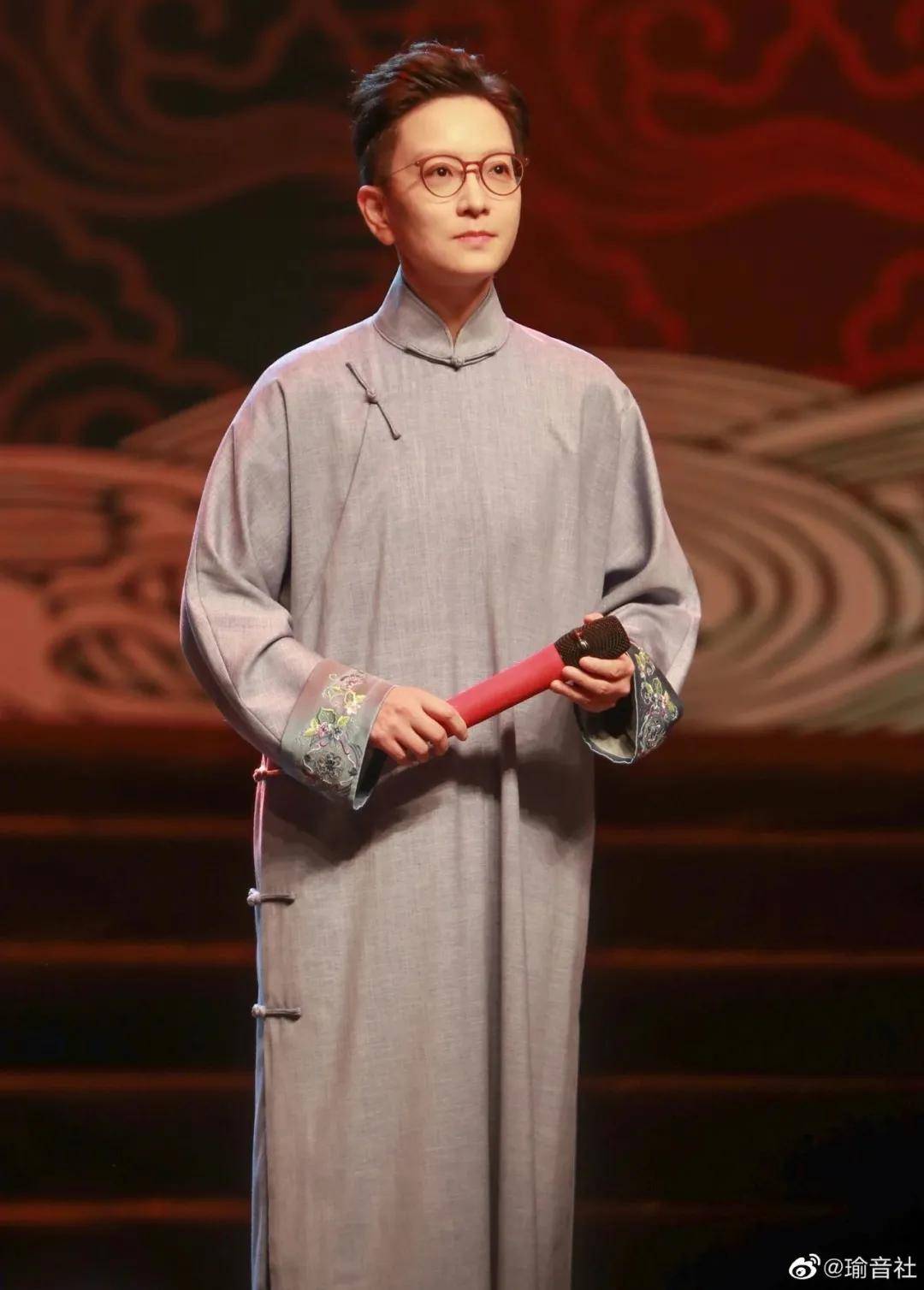 叫板郭德纲,也就她敢!_王珮瑜