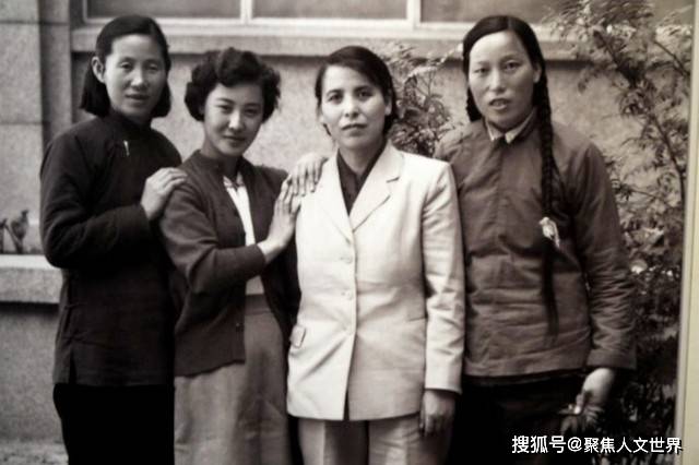 刘胡兰牺牲后,她的母亲和4个弟妹后来如何?个个都成栋梁