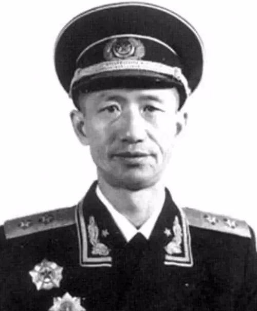 周希汉中将