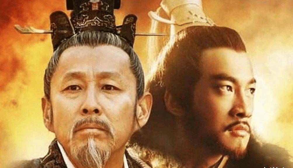 " 项梁杀死了当时秦朝的会稽郡守殷通,而项羽凭借一