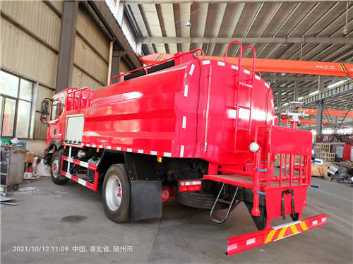 东风多利卡d9消防洒水车,10吨国六洒水车_搜狐汽车