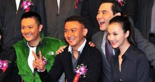 印小天被女友轻手毁掉事业,女友展转嫁导演,如今生活?
