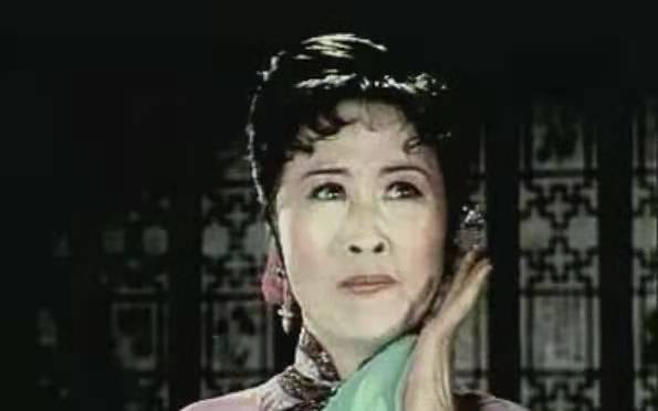 "丑娘"的秀儿表情包都见过,年轻时也是校花一枚,太美