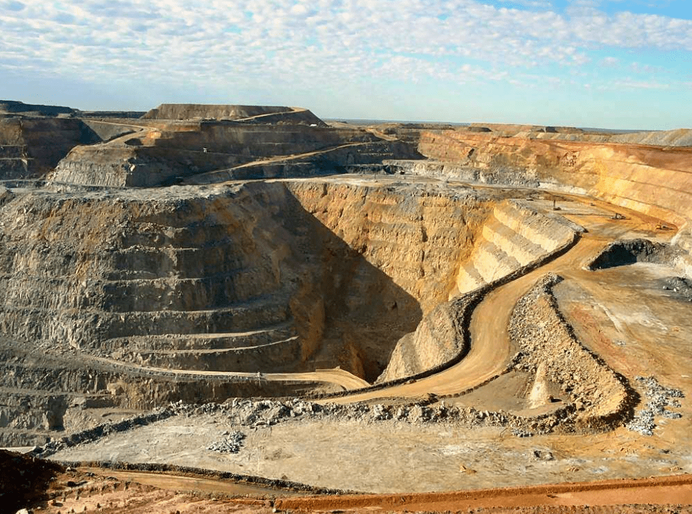 原创河南发现特大金矿中国金矿之都山东10年新增存储近3000吨