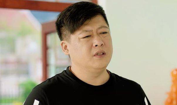 一直拍到13,贺树峰从最开始青涩的帅小伙变成了油腻的大叔