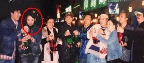 "一指禅"事件过后,白百何竟能全身而退,她的故事可没