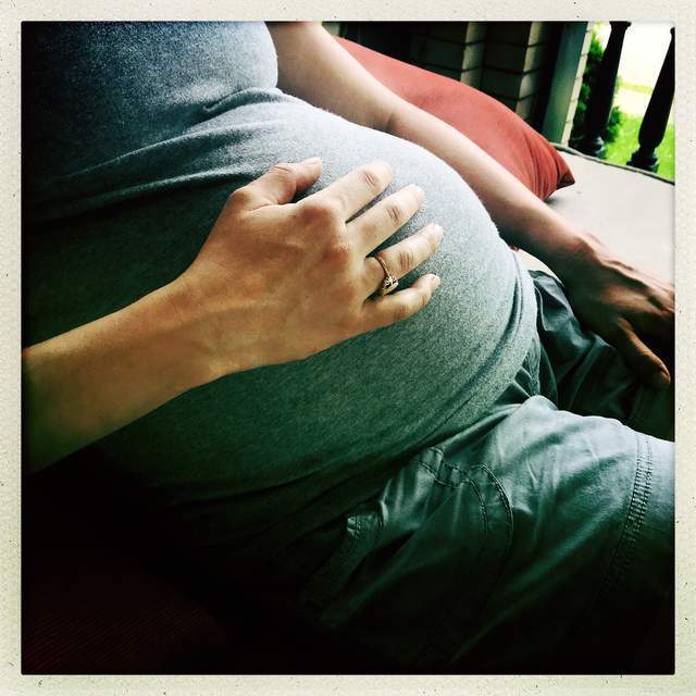 怀孕期间,孕妈怎么做才能让胎儿＂如期发动＂？附孕晚期特别注意