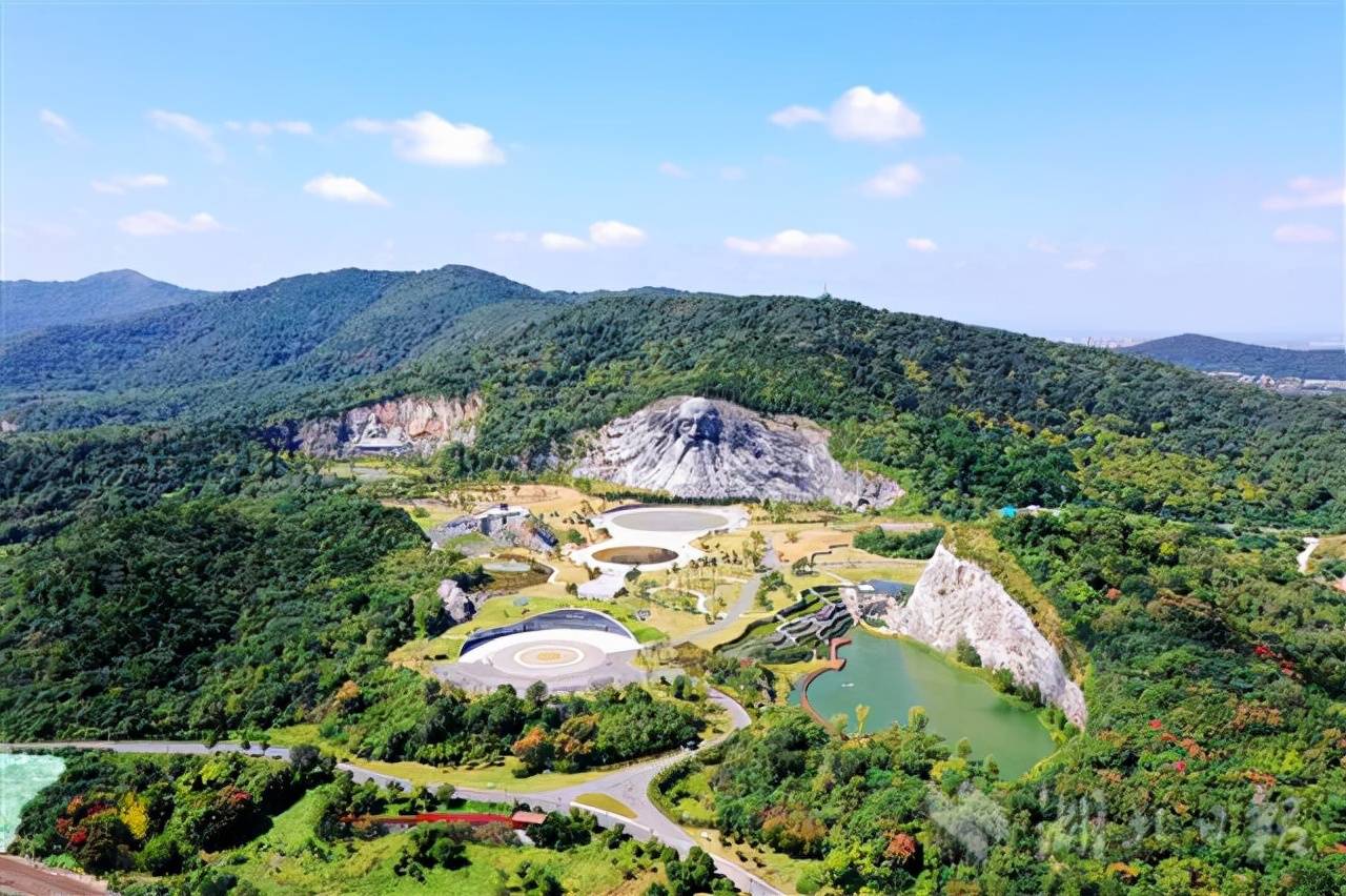 湖北襄阳投资5.5亿修复岘山矿区,栽植树木8000余棵