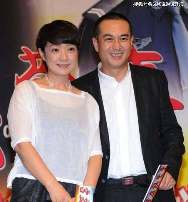 原创张嘉译藏了多年的媳妇原来这么美终于知道为啥看不上王晓晨了