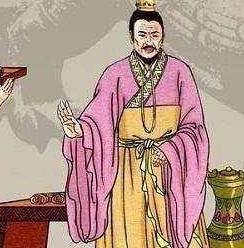 原创执政长达四十八年,晚年终胜公族掌控国政,却差点败在小人手下