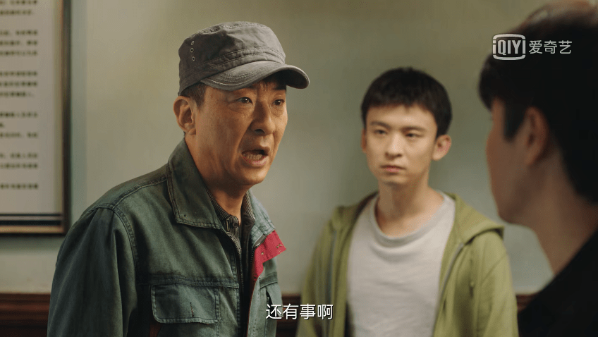 《谁是凶手》:演员表中暗藏细节