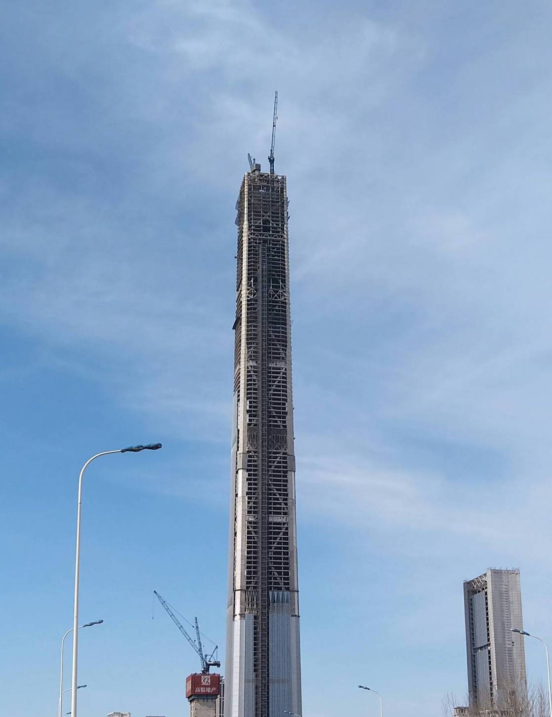 中国第二高楼仅比上海中心大厦低36米开工十年却仍未建完