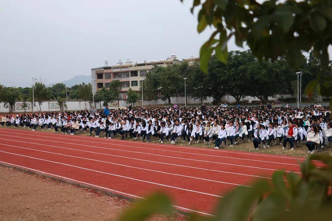 禁毒宣讲进校园,筑牢无毒防线_讲座_活动_枫溪