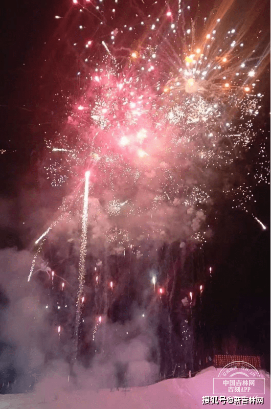 为庆祝2022壬寅虎年的到来,吉林乌喇公园将在小年夜,2022年1月25日