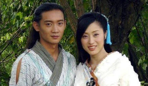 加上电视剧中的角色滤镜,外人一度认为这对"金童玉女"真的有可能在一