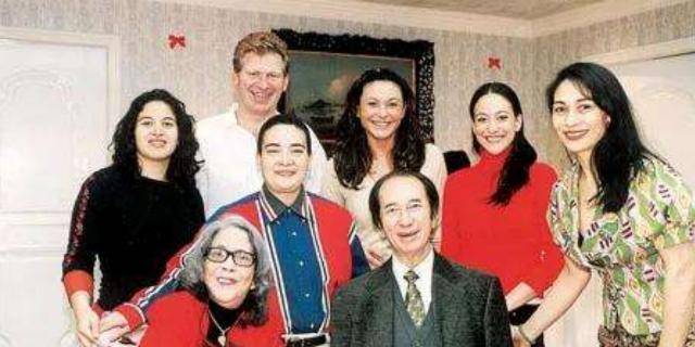 她是赌王家族的隐形赢家,从不参与家族生意,却获得一栋30亿豪宅_何超