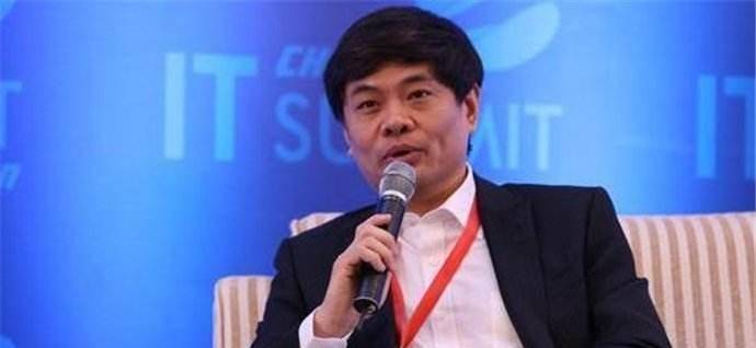 富豪丁健:和北大前妻离婚属无可奈何,与主持人许戈