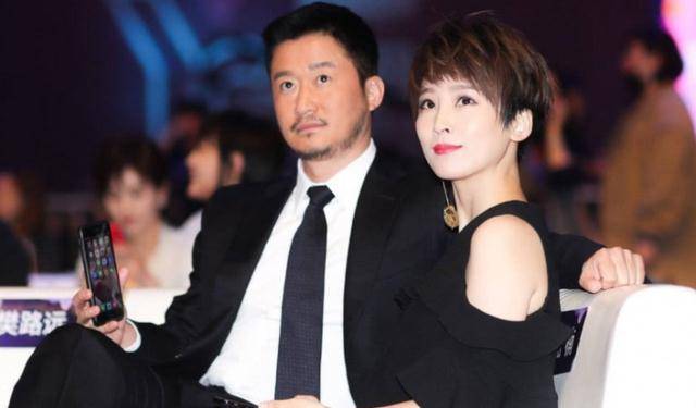 原创吴京儿子拍戏正式出道4岁的吴虑长相硬朗眉眼之间神似谢楠