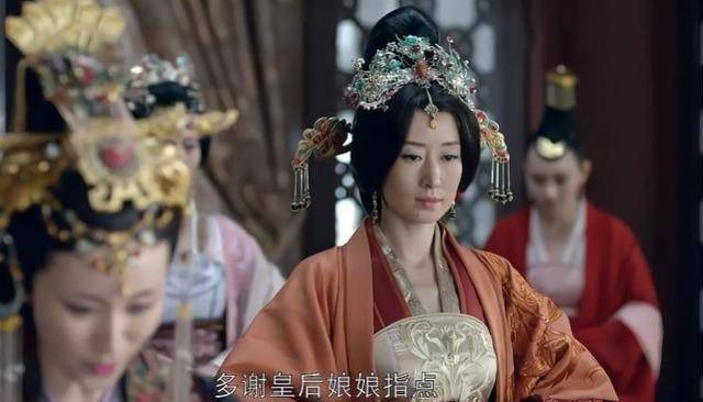 《琅琊榜》中的静妃崩溃痛哭,除了心疼林殊,还有愧对