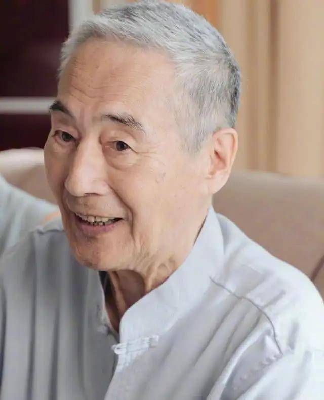 原创杜雨露遗孀朱永珏风雨相伴58年丈夫去世后她的选择让人泪目