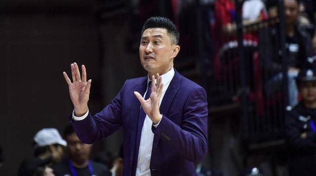 防守_比赛_亚洲杯