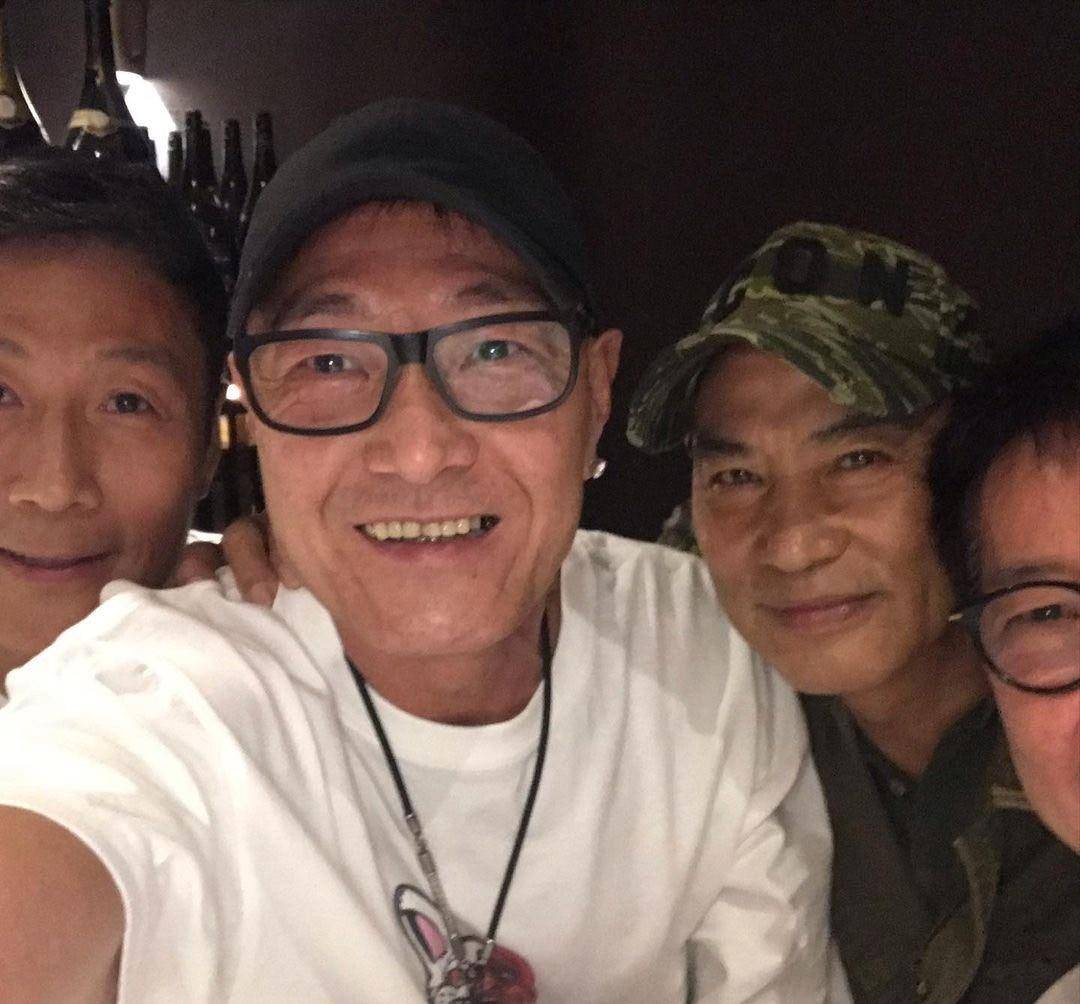 元华元秋为元彪庆祝生日曾透露将筹拍新版七小福向恩师致敬