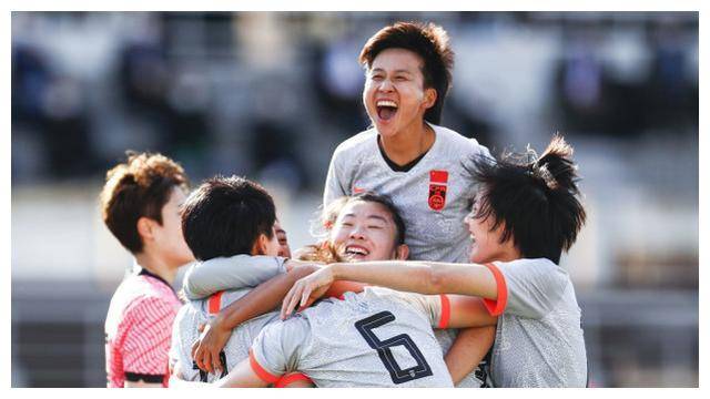 中国女足横扫韩国女足,赢得生死战首轮,贾秀全缔造最强国家队_张馨_王